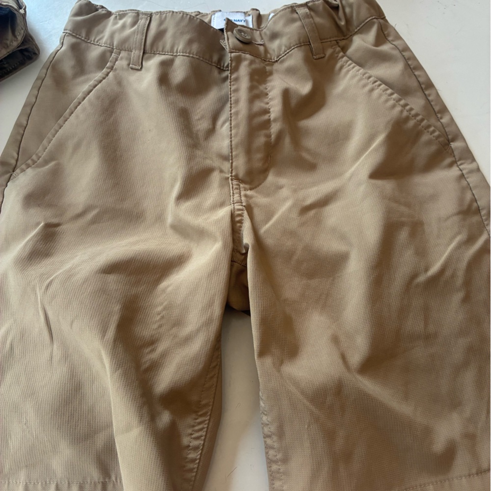 Old Navy Khaki Shorts Boy's Size 8